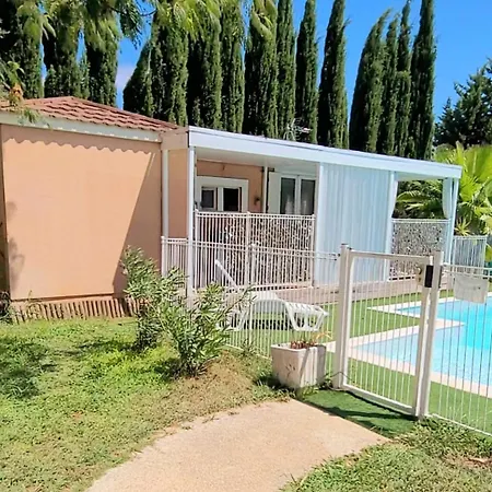 Holiday home Tropica 2 Confort Climatise *